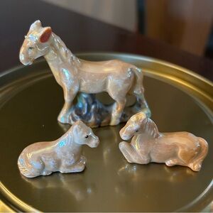 Vintage Three piece Colt horse figurine